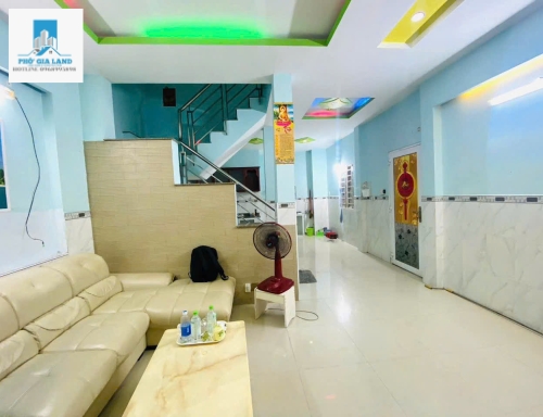 BÁN NHÀ 2 TẦNG - TRẦN XUÂN SOẠN, TÂN HƯNG, QUẬN 7 .