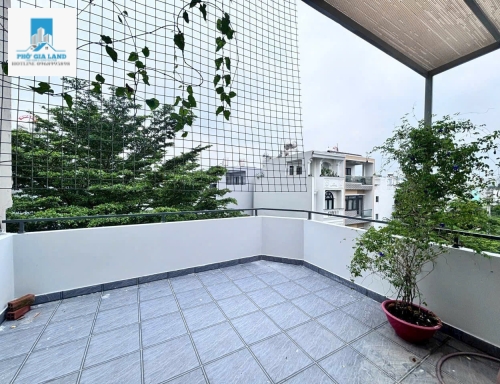 NHÀ 4 TẦNG - 2 MẶT TIỀN HẺM - FULL NỘI THẤT CAO CẤP .