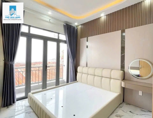 NHÀ MỚI ĐẸP - FULL NỘI THẤT CAO CẤP - HUỲNH TẤN PHÁT, QUẬN 7. 