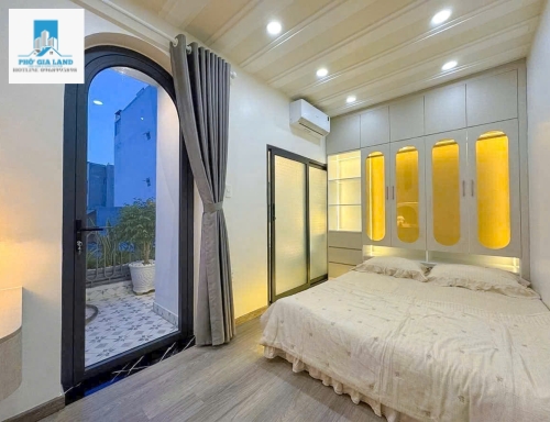 NHÀ MỚI ĐẸP SHR - HUỲNH TẤN PHÁT , QUẬN 7 .