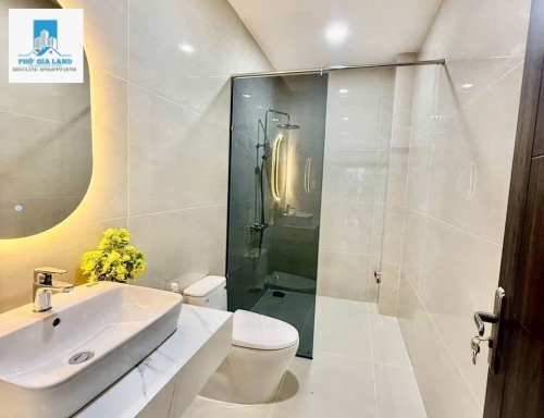 NHÀ 2 TẦNG KDC TÂN LẬP THÀNH , P. TÂN MỸ , QUẬN 7 .
