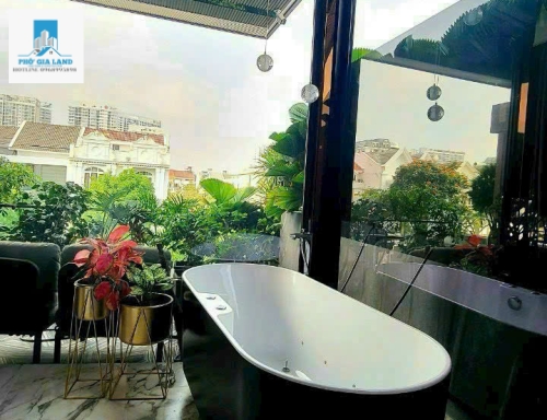 BIỆT THỰ CAO CẤP MỸ GIA , PHÚ MỸ HƯNG - HỒ BƠI + THANG MÁY . 