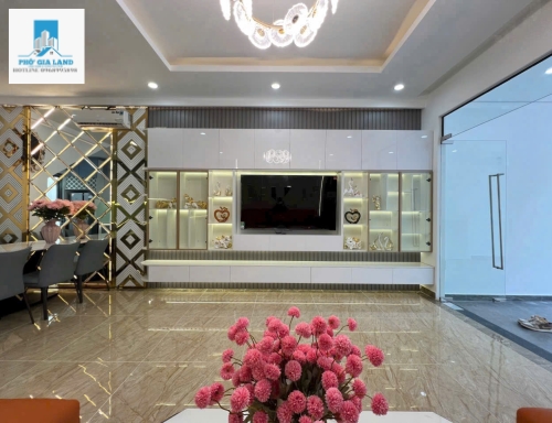 CHO THUÊ NHÀ ĐẸP ĐƯỜNG XE HƠI - KDC HOÀNG QUỐC VIỆT , PHÚ THUẬN, QUẬN 7 .