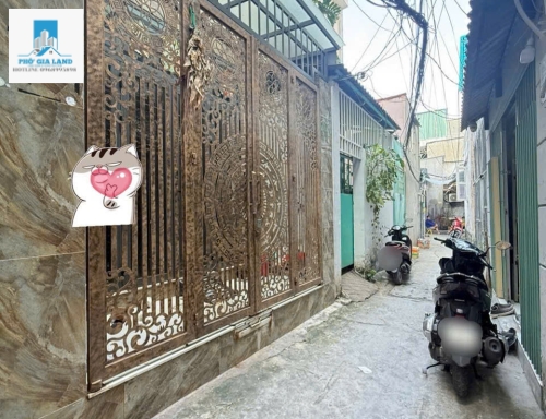 NHÀ 4 TẦNG , SÂN THƯỢNG RỘNG - LÂM VĂN BỀN , QUẬN 7 .