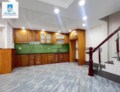 BIỆT THỰ MINI - GARA Ô TÔ TRONG NHÀ - HẺM XE HƠI HUỲNH TẤN PHÁT, NHÀ BÈ . 