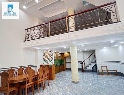 BIỆT THỰ MINI - GARA Ô TÔ TRONG NHÀ - HẺM XE HƠI HUỲNH TẤN PHÁT, NHÀ BÈ . 