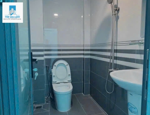 BIỆT THỰ MINI - GARA Ô TÔ TRONG NHÀ - HẺM XE HƠI HUỲNH TẤN PHÁT, NHÀ BÈ . 