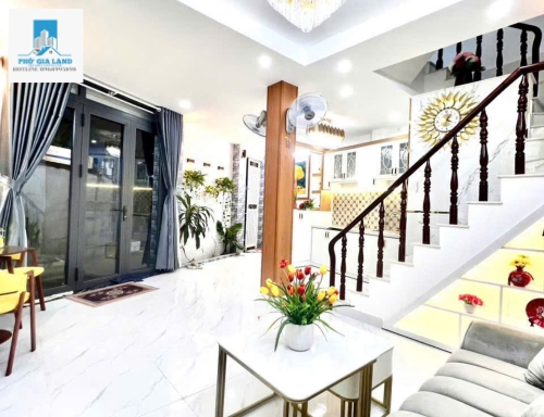NHÀ MỚI ĐẸP - GÓC 2 MẶT TIỀN - XE HƠI TỚI NHÀ / NHÀ BÈ . 