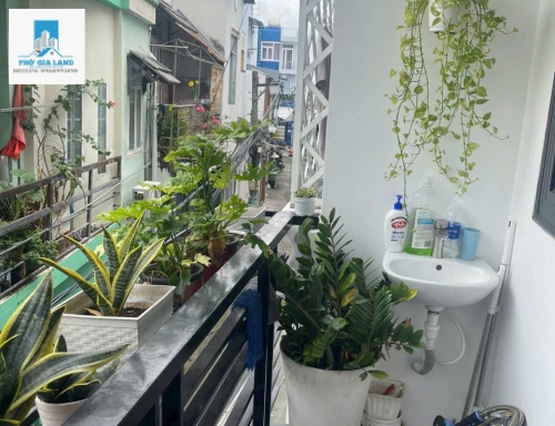 BÁN NHÀ SỔ CHUNG - HẺM 1113 HUỲNH TẤN PHÁT - QUẬN 7. 