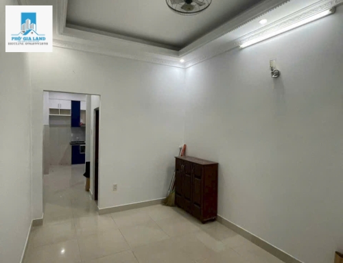 BÁN NHÀ HẺM 30 LÂM VĂN BỀN - TÂN KIỂNG , QUẬN 7 .