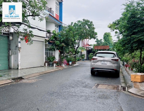 NHÀ PHỐ HIỆN ĐẠI - KHU VIP HUỲNH THỊ ĐỒNG , NHÀ BÈ . 