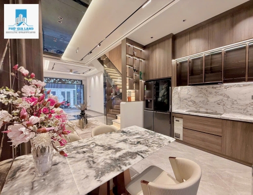 NHÀ PHỐ HIỆN ĐẠI - KHU VIP HUỲNH THỊ ĐỒNG , NHÀ BÈ . 