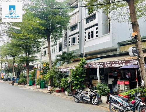 BÁN NHÀ MẶT TIỀN ĐƯỜNG SỐ - KDC KIM SƠN , TÂN PHONG , QUẬN 7 .