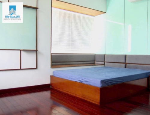 BÁN NHÀ MẶT TIỀN ĐƯỜNG SỐ TÂN QUY ĐÔNG - QUẬN 7 . 