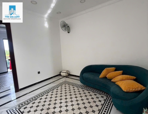 NHÀ GÓC 2 MẶT TIỀN - KHU VIP LÊ VĂN LƯƠNG , NHÀ BÈ . 