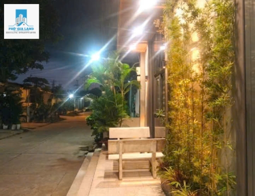 SIÊU PHẨM SHR - PHẠM HỮU LẦU , NHÀ BÈ . 