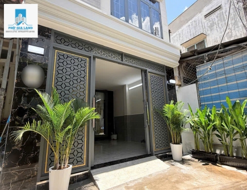 NHÀ 1 LẦU - HẺM 4M HUỲNH TẤN PHÁT - QUẬN 7 . 