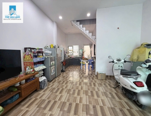 NHÀ XE Ô TÔ NHỰA 7M - LÊ VĂN LƯƠNG , PHƯỚC KIỂN , NHÀ BÈ . 