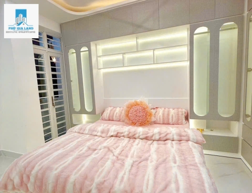 BIỆT THỰ HẺM XE HƠI - HUỲNH TẤN PHÁT , NHÀ BÈ . 