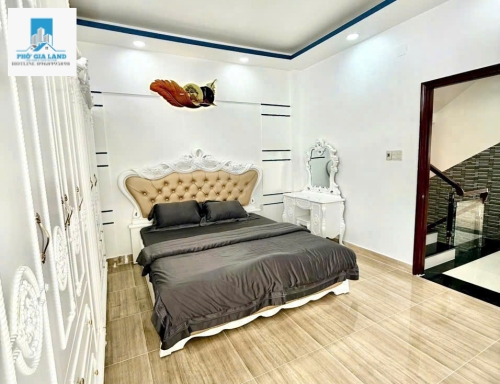 NHÀ ĐẸP HẺM Ô TÔ, FULL NỘI THẤT - NGUYỄN BÌNH, NHÀ BÈ. 