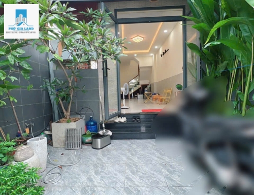 NHÀ GÓC 2 MẶT TIỀN – GẦN QUẬN 7 – VỪA Ở VỪA KINH DOANH.