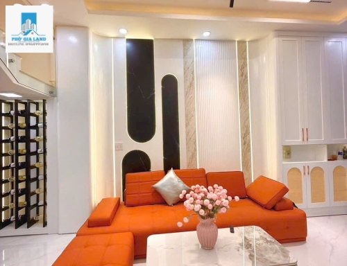 BÁN NHÀ 4 TẦNG ĐƯỜNG ĐÀO TÔNG NGUYÊN - NHÀ BÈ . 