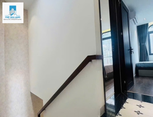 NHÀ MỚI 100% FULL NỘI THẤT - HUỲNH TẤN PHÁT , QUẬN 7 . 