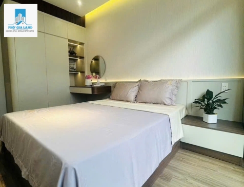 NHÀ MỚI 100% FULL NỘI THẤT - HUỲNH TẤN PHÁT , QUẬN 7 . 