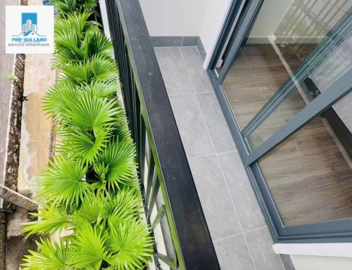 NHÀ MỚI 100% FULL NỘI THẤT - HUỲNH TẤN PHÁT , QUẬN 7 . 