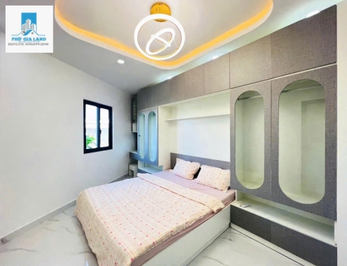 BÁN NHÀ HẺM ĐẸP - FULL NỘI THẤT - HUỲNH TẤN PHÁT , QUẬN 7 . 