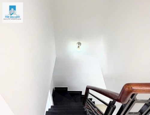 NHÀ GÓC 2 MẶT TIỀN - SỔ HỒNG ĐSH - HUỲNH TẤN PHÁT , NHÀ BÈ . 