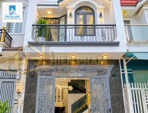 NHÀ 2 TẦNG - Ô TÔ TRÁNH NHAU - HUỲNH TẤN PHÁT , NHÀ BÈ . 