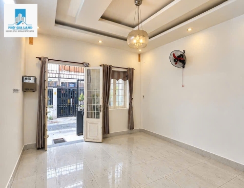 NHÀ MỚI ĐƯỜNG HOÀNG TRỌNG MẬU - TÂN HƯNG , QUẬN 7 . 