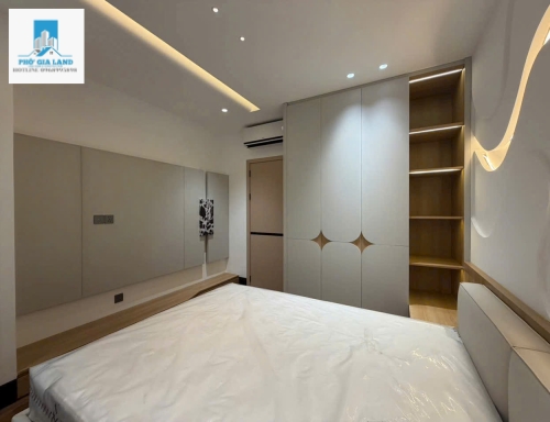 NHÀ MỚI , VỊ TRÍ ĐẸP KHU LÝ PHỤC MAN - QUẬN 7 . 