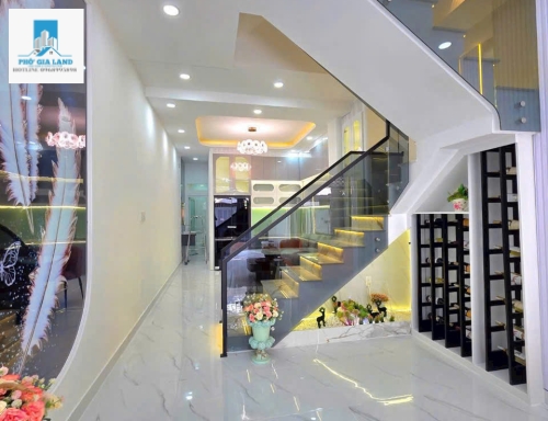 BÁN NHÀ ĐẸP HẺM XE HƠI - HUỲNH TẤN PHÁT , NHÀ BÈ .