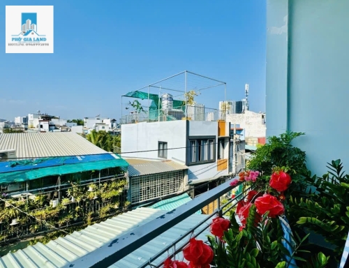 NHÀ ĐẸP HUỲNH TẤN PHÁT - HẺM XE HƠI - QUẬN 7 . 
