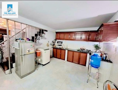 NHÀ HUỲNH TẤN PHÁT HẼM Ô TÔ FULL NỘI 