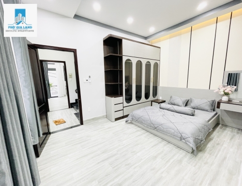 BÁN NHÀ HUỲNH TẤN PHÁT PHÚ THUẬN Q7 HẼM XE GẦN MẶT TIỀN PHÚ 