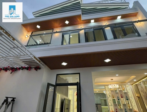 BÁN NHÀ PHỐ SÂN VƯỜN KDC SÀI GÒN MỚI HUỲNH TẤN PHÁT , THỊ TRẤN NHÀ BÈ 
