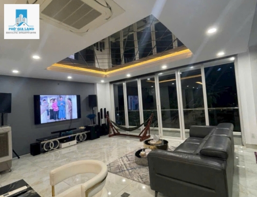 BÁN GẤP BIỆT THỰ TẤN TRƯỜNG , Đ. PHÚ THUẬN , QUẬN 7 .