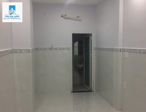 BÁN NHÀ HẺM XE HƠI - HUỲNH TẤN PHÁT - GẦN KCX TÂN THUẬN - QUẬN 7.