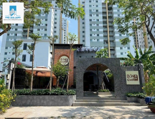 BÁN ĐẤT BIỆT THỰ KHU CÔNG ÍCH Q4 ĐƯỜNG PHẠM HỮU LẦU , QUẬN 7 .
