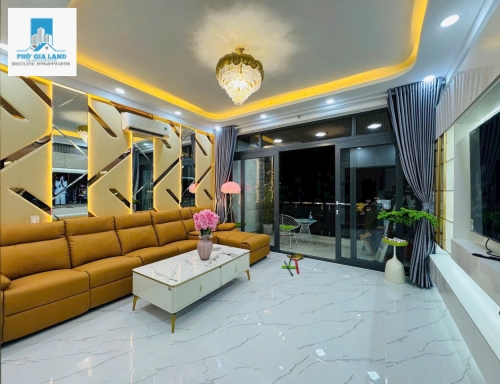  LÔ NHÌ PHẠM HỮU LẦU - LIỀN KỀ PHÚ MỸ HƯNG - QUẬN 7 . 