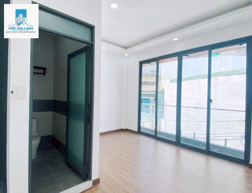 NHÀ MỚI ĐẸP - GẦN ĐẠI HỌC MARKETING -  GÓC 2MT HẺM NGUYỄN THỊ XÍẾU, QUẬN 7.