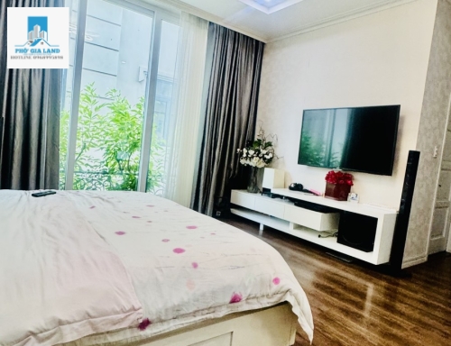 CẦN BÁN BIỆT VĂN PHÒNG  Đường Số 6 Khu Dân Cư Him Lam