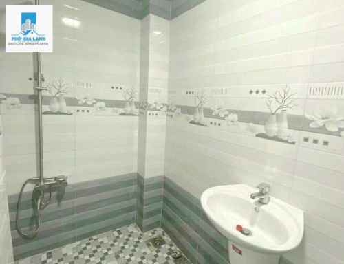 BÁN NHÀ MẶT TIỀN HẺM XE HƠI thông 749 HTP - P. PHÚ THUẬN - QUẬN 7 