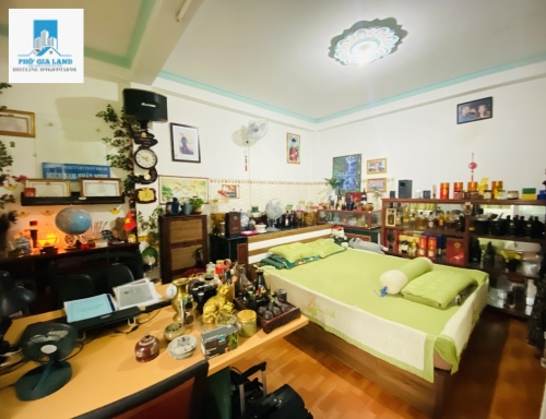 Huỳnh Tấn Phát 6.7Tỷ Tân Thuận Đông Quận 7