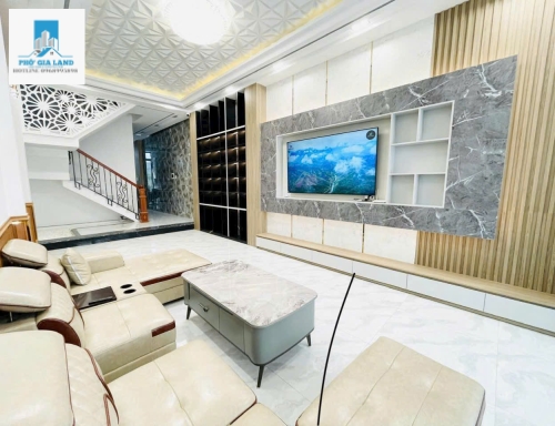 BÁN NHÀ MT KINH DOANH, LÝ PHỤC MAN, P. BÌNH THUẬN, QUẬN 7 .
