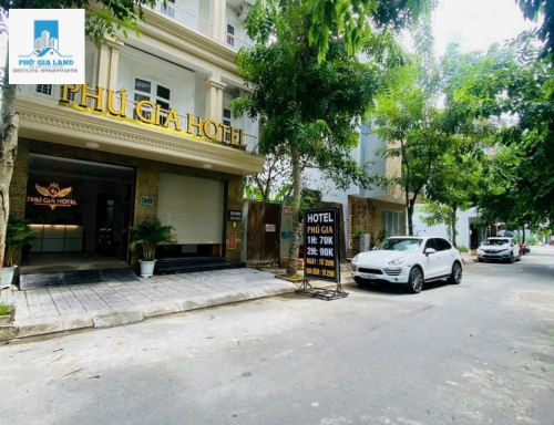 BÁN KHÁCH SẠN ĐẸP NGUYỄN LƯƠNG BẰNG , P. PHÚ MỸ , QUẬN 7 .