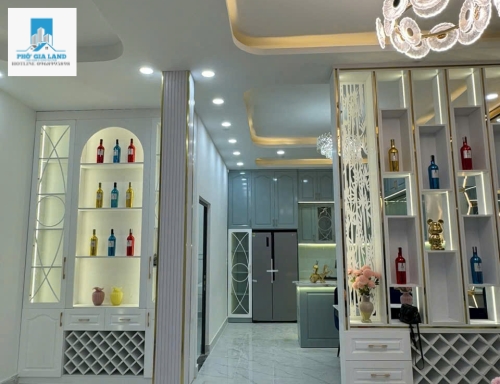 NHÀ 3 TẦNG LÔ NHÌ HẺM MT HẺM XE HƠI - LIỀN KỀ PHÚ MỸ HƯNG- QUẬN 7 .